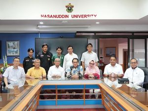 Unhas Kirim Paket Obat dan Tim Kesehatan untuk Korban Bencana di Sumatera