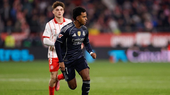 GIRONA, SPAIN - NOVEMBER 30: Rodrygo Goes player of Real Madrid in action during the LaLiga EA Sports match between Girona FC and Real Madrid CF at Montilivi Stadium on November 30, 2025 in Girona, Spain. (Photo by Antonio Villalba/Real Madrid via Getty Images)