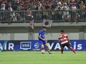 Gol Spesial Thom Haye