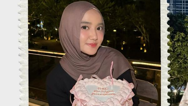 Wirda Mansur Ultah ke-26, Lagi Bangun Pesantren