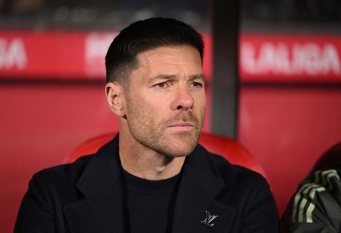 GIRONA, SPAIN - NOVEMBER 30: Xabi Alonso, Head Coach of Real Madrid, looks on prior to the LaLiga EA Sports match between Girona FC and Real Madrid CF at Montilivi Stadium on November 30, 2025 in Girona, Spain. (Photo by David Ramos/Getty Images)
