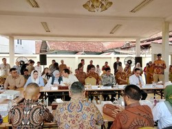 DPR Soroti Lokasi ke Galeri Kain Tuan Kentang Tak Ada Tulisan-Petunjuk Arah