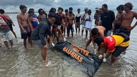 Mayat Perempuan Tanpa Identitas Ditemukan Mengambang di Pantai Kuta