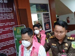 Ketua-Sekretaris KPU Pangkep Tersangka Korupsi Hibah Pilkada Minta Fee 10%