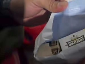 Momen Kontrakan Bunker Amunisi di Jakbar Digerebek, BB Disimpan di Amplop