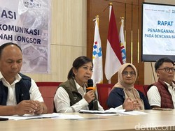 Menkomdigi Targetkan Sinyal Internet di Aceh, Sumut & Sumbar Pulih 4 Hari