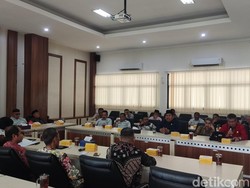 Kala Anggota DPRD Pariaman Kunker ke Sleman Saat Daerah Dilanda Bencana