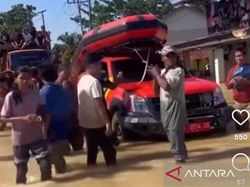 Viral Korban Banjir Ngamuk ke Tim SAR, Basarnas Buka Suara