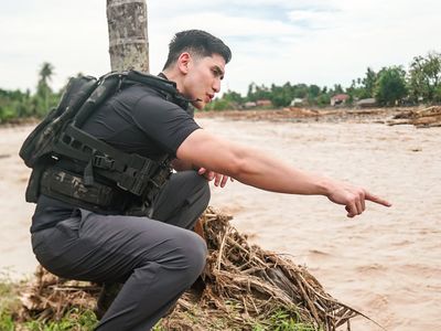8 Artis Kasih Bantuan Langsung ke Korban Banjir di Sumatera