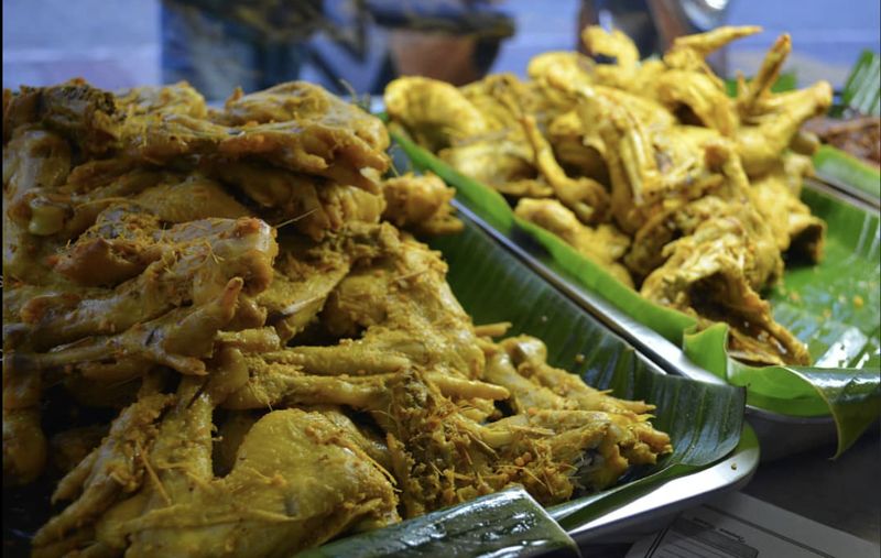 5 Warung tenda legendaris di Jaktim 5 Warung tenda legendaris di Jaktim