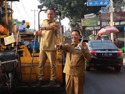Turun Gunung, Walkot Agung Pastikan Jalan di Pekanbaru Mulus