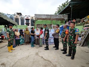 Bakti BCA Salurkan Bantuan ke Korban Bencana di Medan hingga Langkat