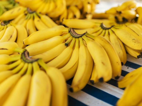 10 Buah dengan Produksi Melimpah di Dunia, Juaranya Populer di Indonesia!