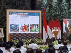 Pramono Kumpulkan Kadis-Camat, Minta Siaga Cuaca Ekstrem di Akhir Tahun