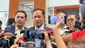 Video Menteri LH: Menjadikan Lingkungan Panglima Tak Boleh Lagi Ditunda