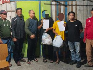 3 Warga Terjaring OTT saat Buang Sampah di Pekanbaru