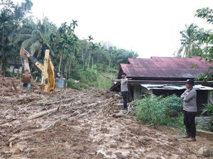 Cerita Warga di Agam Trauma Dengar Suara Heli Ingatkan Galodoh