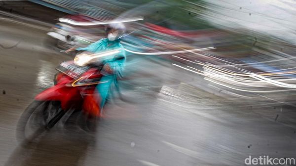 BMKG Peringatkan Potensi Bibit Siklon di Akhir Tahun, DKI Masuk Daftar Waspada