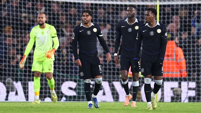 3 Kekurangan yang Bikin Chelsea Diragukan Bisa Juara Premier League