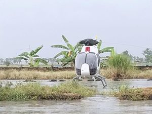 Heboh Heli Mendarat Darurat di Ricemill Pemalang