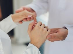 Menikah Lagi Secara Siri Tanpa Izin Istri, Bagaimana Hukumnya dalam Islam?