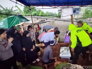 Isak Tangis Keluarga Pecah Saat Alvaro Dimakamkan