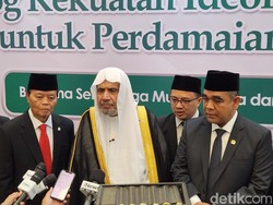 Ketua MPR Terima Sekjen Liga Muslim Dunia, Ini yang Dibahas