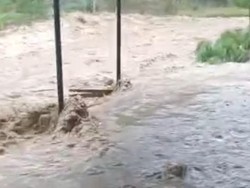 Air Sungai Meluap di Subang, Polisi Siaga