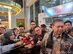 Airlangga Pede Ekonomi Kuartal IV Tembus 5,6% Meski Sumatera Dilanda Bencana