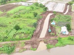 Sungai Ciputat Dikeruk, Asa Baru untuk Tegalluar Bebas Banjir