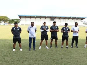 PSMS Pakai Pita Hitam Saat Latihan Usai Jeda: Solidaritas untuk Korban Bencana