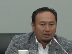 Di Depan Raja Juli, Anggota DPR Contohkan Menteri yang Mundur gegara Bencana