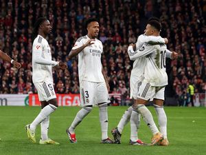 Klasemen Liga Spanyol Usai Bilbao Vs Madrid: El Real Buntuti Barcelona