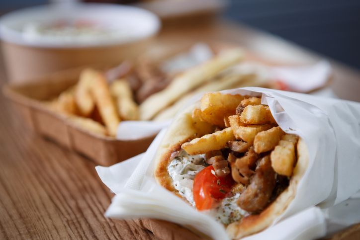 Titik kritis kemasan makanan Muslim Waspada! Kertas Pembungkus Makanan Bisa Jadi Tak Halal