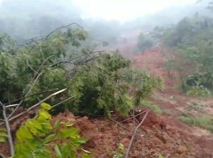 Longsor Arjasari Bandung, 3 Orang Tertimbun di Lereng Sinapeul