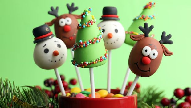 Christmas Cake Pops