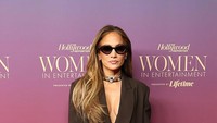 Kerja Non-stop 98 Hari, Jennifer Lopez Hampir Ambruk