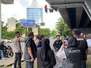 6 Oknum Relawan di Makassar Bagi Hasil Donasi Fiktif Rp 70 Ribu Tiap Orang