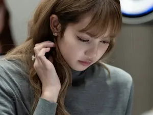 Cerita di Balik Karst Citatah Jadi Lokasi Syuting Lisa BLACKPINK