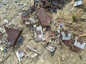 Video Korban Bencana Sumatera: 916 Meninggal, 274 Hilang