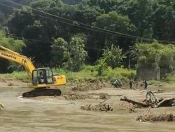 Jembatan Baru di Sukamade Jadi Harapan Warga Atasi Akses Terputus