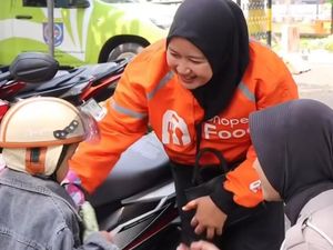 Viral Lady Ojol Narik Bawa Anak, Polwan Polres Depok Beri Apresiasi