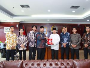 PPI Dunia Puji HNW Perjuangkan Kuota Petugas Haji Mahasiswa RI di Timteng