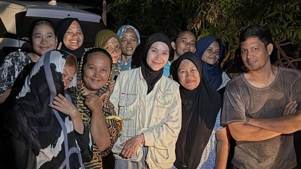 Malam di Aceh Tamiang, Hati Zaskia Mecca Gak Karuan: Sebotol Air Berarti Banget