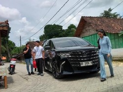 Ayah Pratama Arhan Meninggal, Azizah Salsha Takziah ke Blora