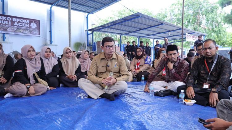 BPOM Ulurkan Tangan: Kumpulkan Donasi & Siapkan Posko Kemanusiaan Bagi Korban Bencana Sumatera