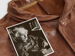 Video: Potret Jaket Albert Einstein yang Dibuat Ulang Levis