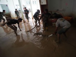 RSUD Aceh Tamiang Dipenuhi Lumpur, Pembersihan Ditargetkan Selesai 3 Hari