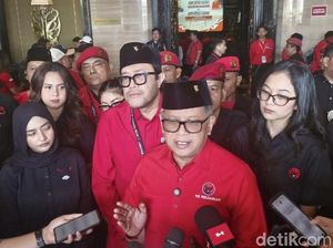 Hasto Desak Banjir-Longsor di Sumatera Jadi Bencana Nasional