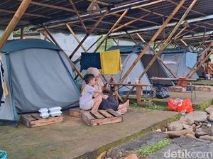 Keseruan Bermain Permainan Tradisional hingga River Tubing di Subang